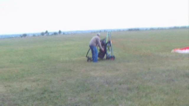 Первый полет на мотопараплане смотреть онлайн