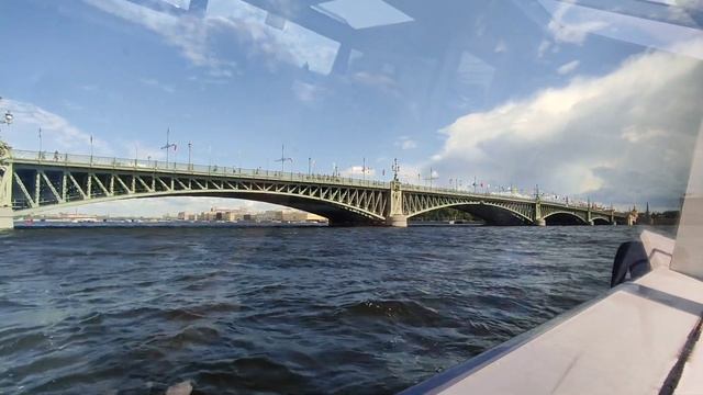 В ПЕТЕРБУРГЕ ЭКСКУРСИЯ ?ПО НЕВЕ. смотреть онлайн