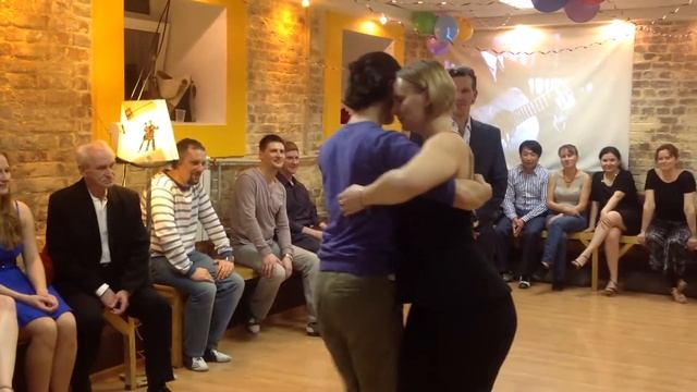 День рождения СашиТрофимовой 17.02.15. Танец именинника №1 смотреть онлайн