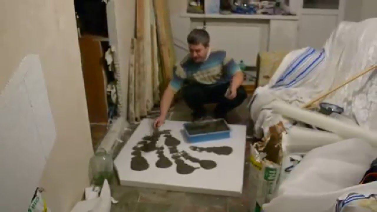 Потолок своими руками(Как я креплю пенопласт)