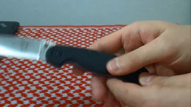 Мысли о ноже: Ontario RAT 1 смотреть онлайн