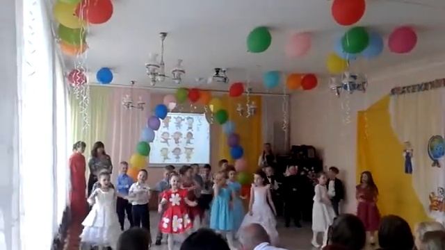 Цыпленок Пи... Выпускной. смотреть онлайн