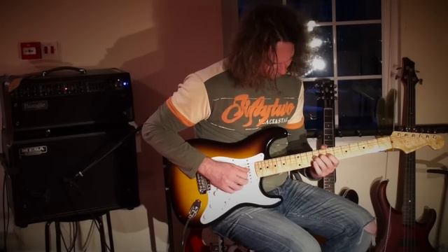 2000 Fender Custom Shop 1956 NOS Stratocaster + Mesa Boogie Mark V смотреть онлайн