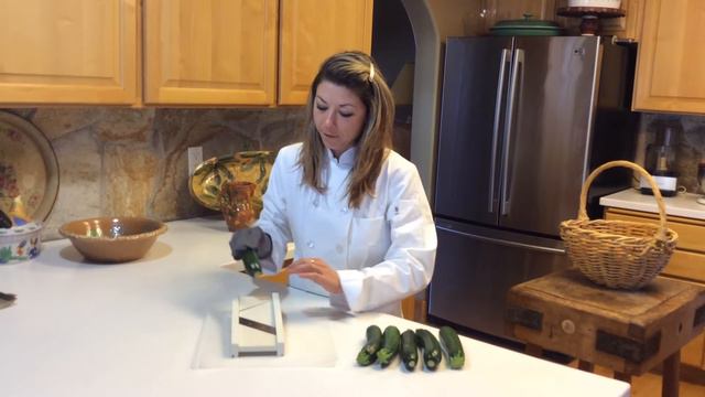 Chef Hallie makes zucchini "noodles" with a mandolin. смотреть онлайн