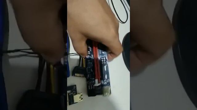 PCI-E Riser ver009S смотреть онлайн
