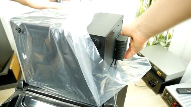 BEST Logitech 2.1 speakers unboxing & review [Z Cinema] смотреть онлайн