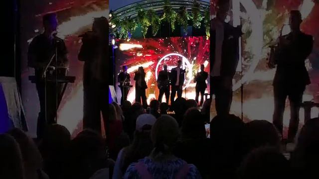 ... смотреть онлайн