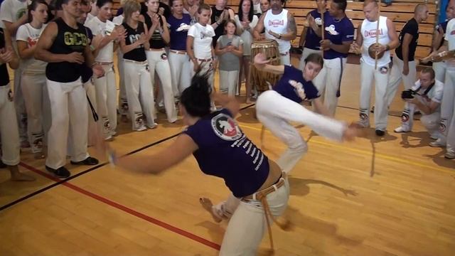 Roda de capoeira 3/4 10.07, Festiwal Capoeira, Ustka 2011 смотреть онлайн