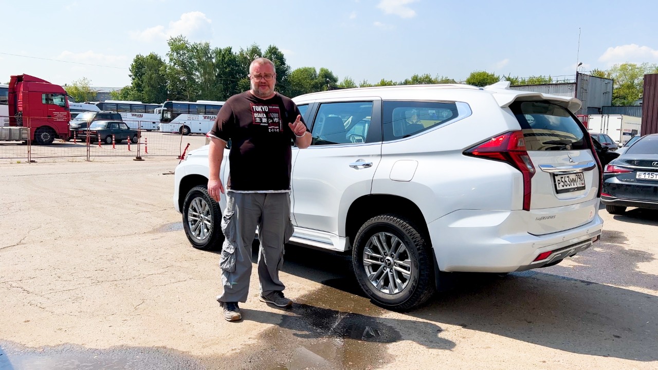 Разобрали новый арабский Mitsubishi Pajero Sport - Импорт так себе… смотреть онлайн