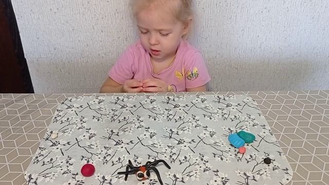 Лепка. Насекомые. Часть 2. смотреть онлайн