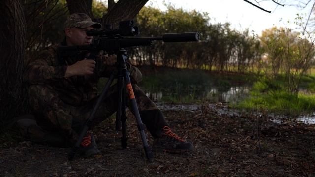 Jackal hunting with Thermion 2 XP 50 pro // Лов на чакали с Thermion 2 XP 50 pro смотреть онлайн