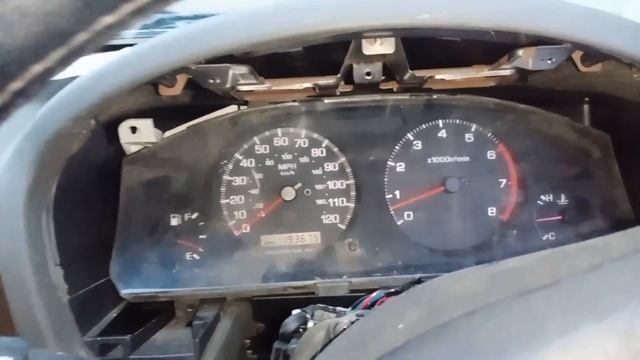 Сравнение распиновки приборки с Pathfinder R50 и праворукой с Terrano Regulus R50 смотреть онлайн