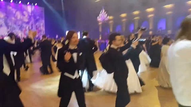 5.Вальс дебютантов (окончание) смотреть онлайн