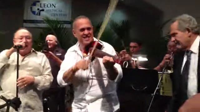 Alfredo De La Fe Descarga con Roberto Torres! смотреть онлайн