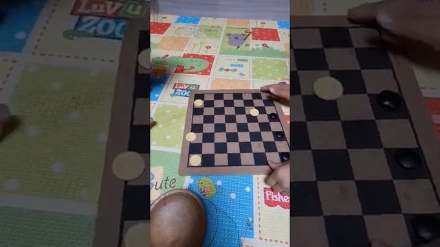 알까기게임 Alkkagi Korean game смотреть онлайн