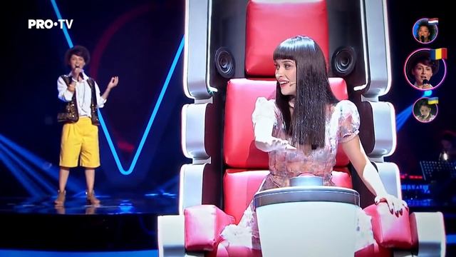 Three WILDLY different covers of Oops!... I Did It Again in The Voice | Who sings it best? #8 смотреть онлайн