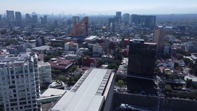 EP.4 Магазины, музеи, цены в Мехико смотреть онлайн