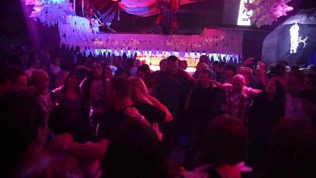 Cleopha - The Return - siebe Tage - was wollen wir trinken ( bots ) смотреть онлайн