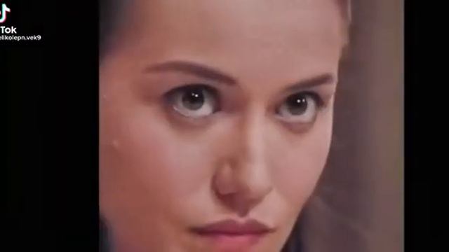 я и мой брат за столом смотреть онлайн