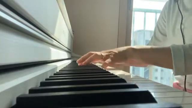 YAMAHA Digital Piano CLP-745 White смотреть онлайн