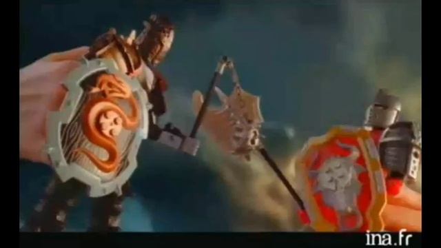 Lego Knights' Kingdom 2006 figure commercial (French) смотреть онлайн