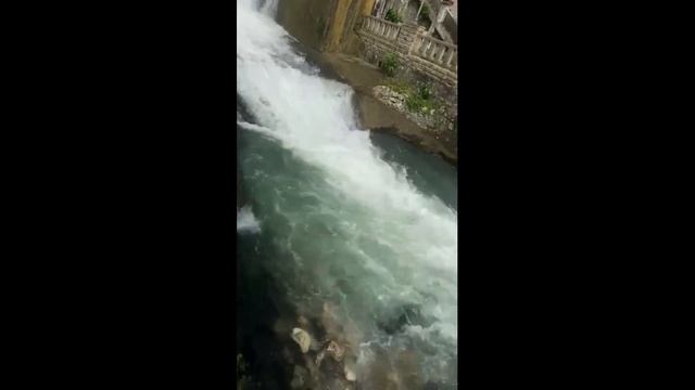 Новоафонский водопад и его окресности смотреть онлайн