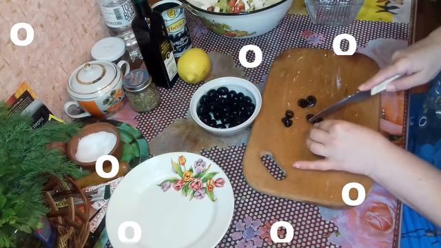 Греческий салат. Рецепт смотреть онлайн