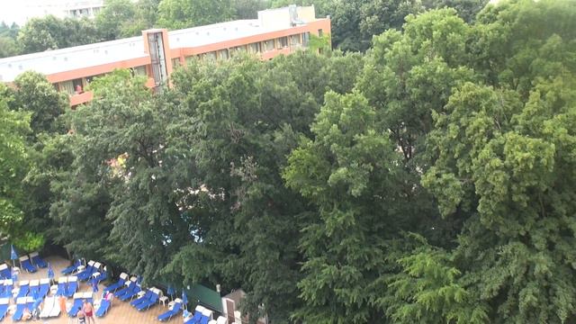 От терасата на хотел "Атлас" в град Златни пясъци смотреть онлайн