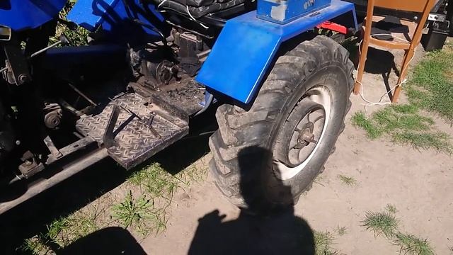 Великий акумулятор для маленького Шифенга. Натяжка ременів та стан трактора за понад 220 мотогодин смотреть онлайн