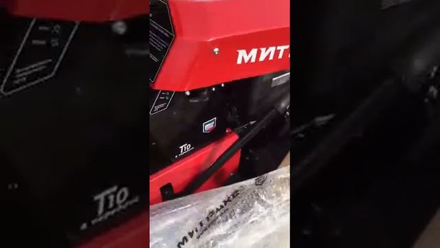 Упаковка и доставка-отгрузка российского садового трактора Митракс Т10. смотреть онлайн