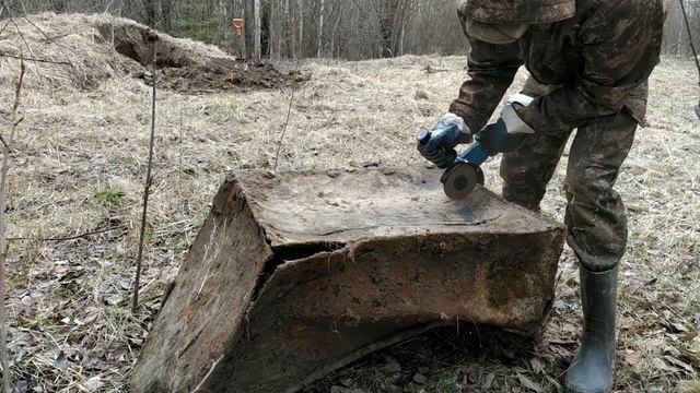 "Режу металл в лесу" Аккумуляторная болгарка в деле! Коп металлолома 2020. Находки металлоискателем смотреть онлайн