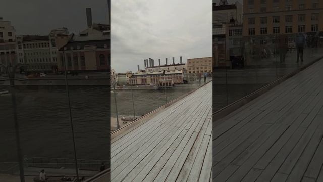 Парящий мост в Зарядье. смотреть онлайн