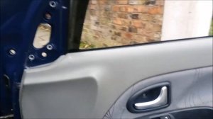 How to remove / replace wing mirror on Renault Clio Mk2