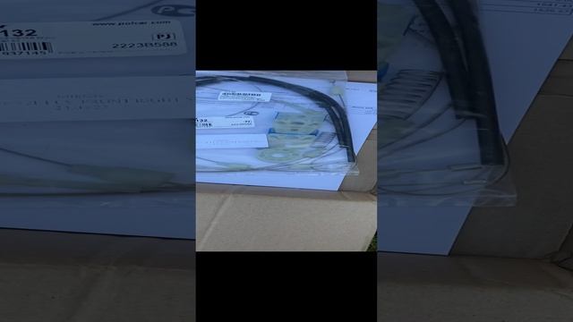 Polcar: Распаковка ремкомплектов передних стеклоподъемников Volkswagen Golf V смотреть онлайн