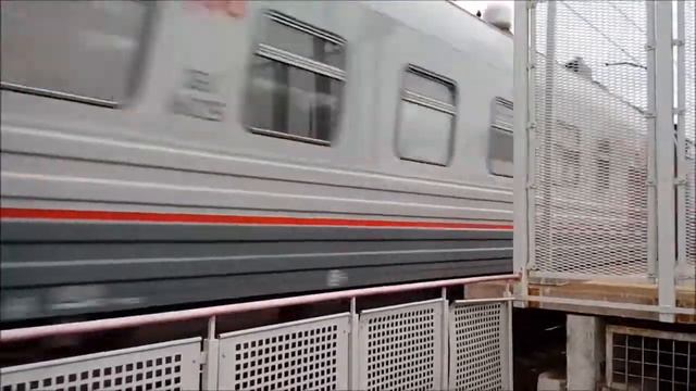 ЭП20 034 со скорым фирменным поездом 011Э Анапа Москва смотреть онлайн