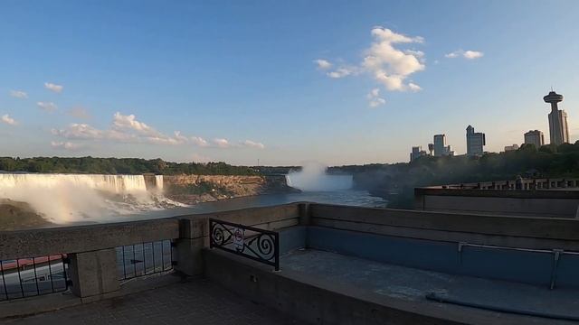Ниагарские водопады/Канада, Ниагара/Краткий обзор Ниагарских водопадов/ Canada Niagara Falls/Toront смотреть онлайн