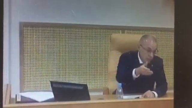 Василий Гвоздев коммунистам: "Лучше меньше, но лучше" смотреть онлайн