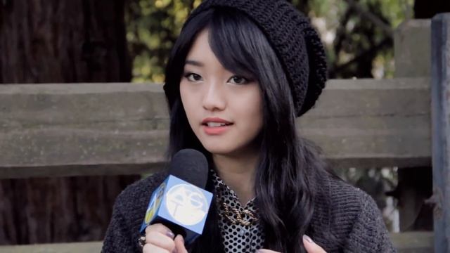 Fashion Blogger of 'Clothes Encounters' Attends UC Davis смотреть онлайн