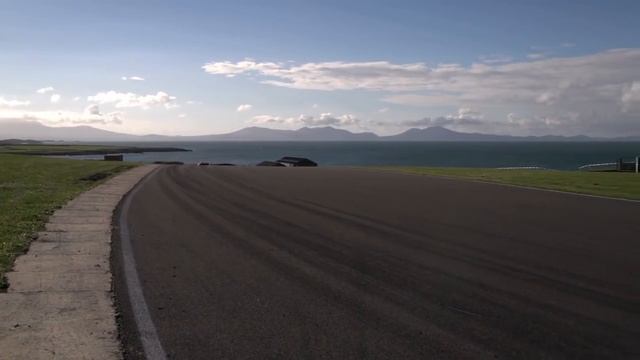 Тест Драйв. Ferrari F12 и Крис Харрис смотреть онлайн