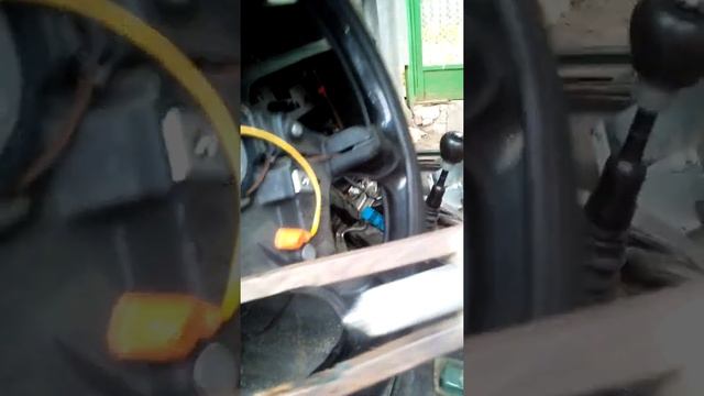 Снятие руля опель омега Б 1994г.в. Часть 2 смотреть онлайн