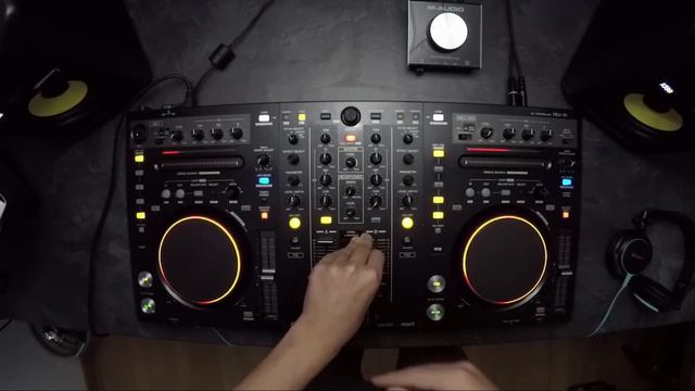Don DIablo mix (Pionner DDJ S1) - Mix show 8# смотреть онлайн