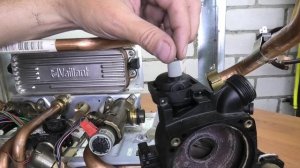 Газовый котёл Vaillant Как снять циркуляционный насос самому