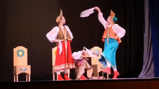 Три девицы под окном пряли девки вечерком VID 20181026 смотреть онлайн