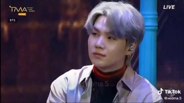 ? БТС ? смотреть онлайн