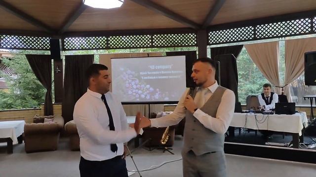 Ведущий жжёт, смешное видео, представление молодоженов нестандартно смотреть онлайн