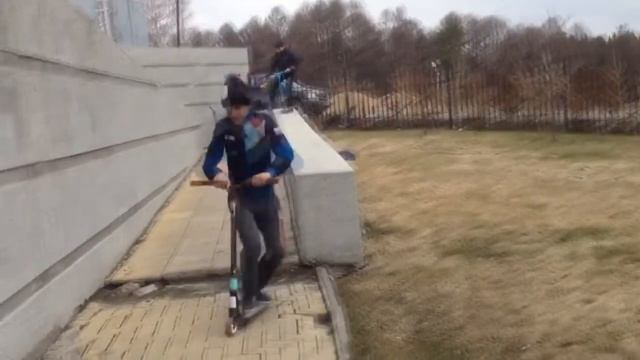 Трюки на самокате(1 day) смотреть онлайн