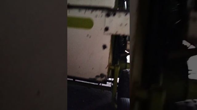 Рулонный пресс-подборщик Claas Variant 280 экспресс-обзор от Антона Шкондина смотреть онлайн