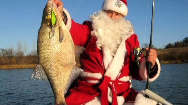 Всех рыбаков с новым 2021 годом. Новых трофеев в новом году и не хвоста ни чешуи смотреть онлайн