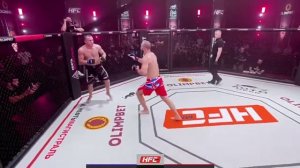 Артем Тарасов VS Калмыков (КИБОРГ) Тарасов всех удивил.