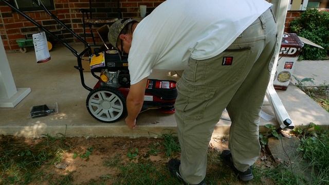 Southland Field Trimmer - Assembly & Initial Impression смотреть онлайн